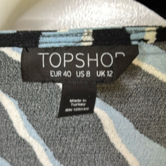 Top Shop Zebra Print Tie Top front size medium - Picture 5 of 6